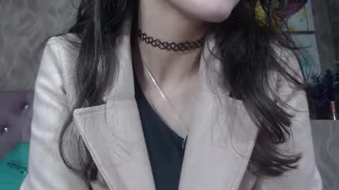 Annie online show from 10-09-25, 03:32