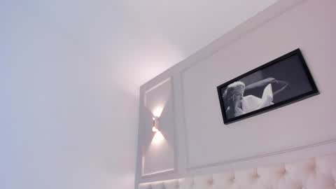 Annie online show from 01-21-25, 06:02