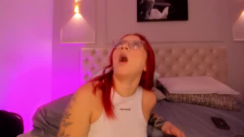 Annie online show from 09-15-25, 12:16