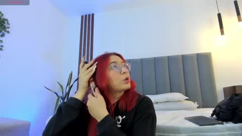 Annie online show from 11-20-25, 11:54