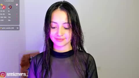 Snapshot of anniemora_ chatting on 02-20-25, 01:57 Annie online show from 02-20-25, 01:57