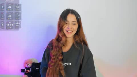 Snapshot of anniemora_ chatting on 10-30-25, 03:41 Annie online show from 10-30-25, 03:41