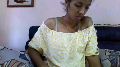 Snapshot of anniesexy1 chatting on 10-25-25, 06:10 anniesexy1 online show from 10-25-25, 06:10