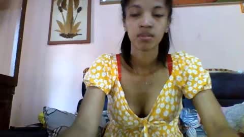 Snapshot of anniesexy1 chatting on 11-23-25, 07:08 anniesexy1 online show from 11-23-25, 07:08
