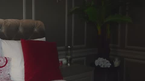 Snapshot of anniestyles chatting on 03-07-25, 08:34 AnnieStyles online show from 03-07-25, 08:34