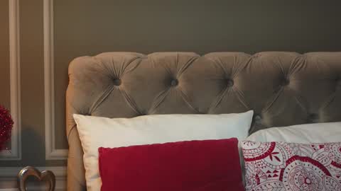 Snapshot of anniestyles chatting on 03-07-25, 11:40 AnnieStyles online show from 03-07-25, 11:40