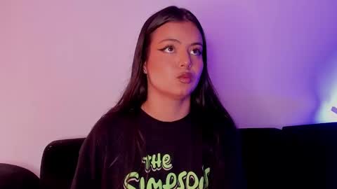 Snapshot of anniie_and_alex chatting on 02-14-25, 05:14 Annie Alex online show from 02-14-25, 05:14