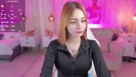 VIVIANNA online show from 02-18-25, 03:21