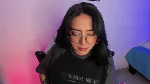 Snapshot of annikamerliahh_ chatting on 09-16-25, 04:24 Annika online show from 09-16-25, 04:24