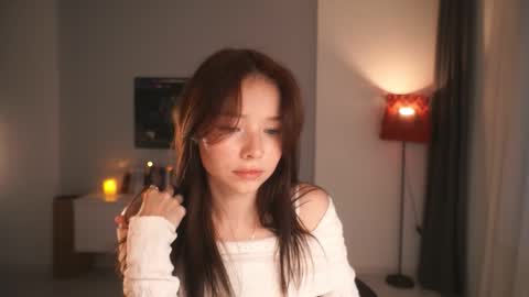 Snapshot of anntics_ chatting on 11-29-25, 12:41 N antics online show from 11-29-25, 12:41