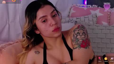 Snapshot of anntonellalee chatting on 10-19-25, 02:01 Antonella Lee online show from 10-19-25, 02:01