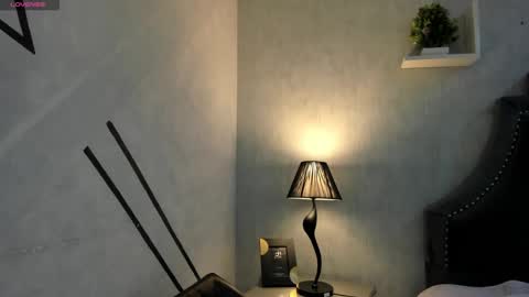 Anntonia Woods  online show from 12-03-24, 12:16