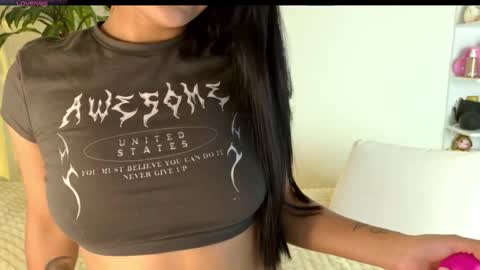 SOFIA INDEPENDENT MODEL online show from 09-19-25, 03:30