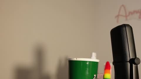 Anny online show from 02-17-25, 07:15