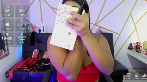 anny_liu18 online show from 11-12-25, 12:05