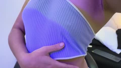 Anny online show from 11-09-25, 03:16