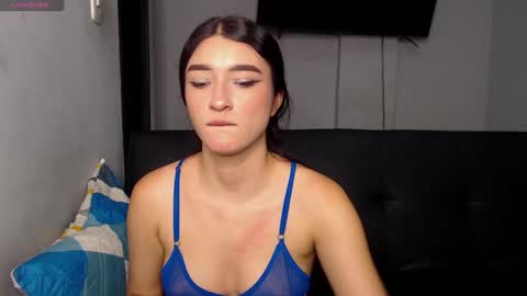 Snapshot of anny_naf chatting on 09-10-25, 01:55 Anny online show from 09-10-25, 01:55