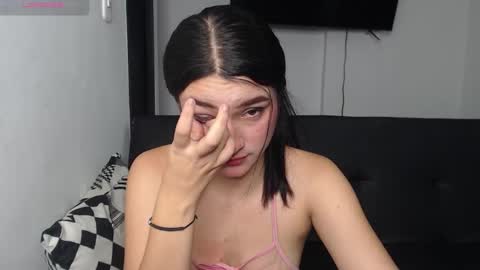 Snapshot of anny_naf chatting on 10-23-25, 03:55 Anny online show from 10-23-25, 03:55