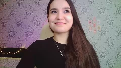 Annie online show from 10-11-25, 08:51