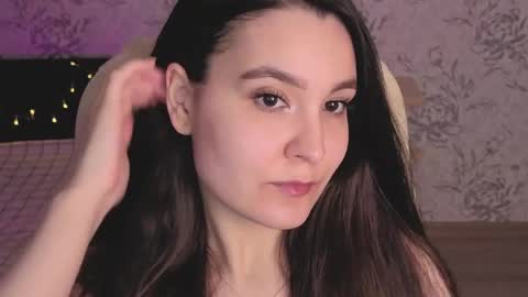 Annie online show from 04-04-26, 02:54