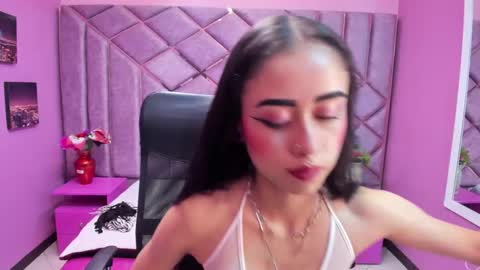 Anny online show from 09-26-25, 04:22