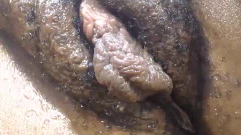 Anny online show from 10-20-25, 05:24