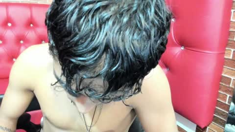Snapshot of annyeli_bigtits chatting on 01-24-25, 06:03 annyeli_bigtits online show from 01-24-25, 06:03