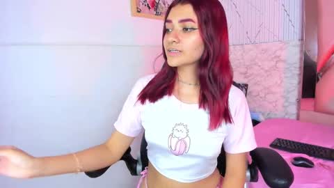 Snapshot of annyeli_bigtits chatting on 09-30-25, 04:39 annyeli_bigtits online show from 09-30-25, 04:39