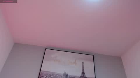 Snapshot of annyfiore chatting on 10-23-25, 02:22 Anny online show from 10-23-25, 02:22