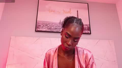 Snapshot of annyfiore chatting on 11-09-25, 02:21 Anny online show from 11-09-25, 02:21