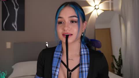    online show from 12-20-25, 02:29