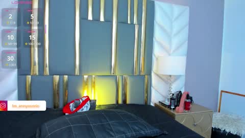 Anny online show from 10-28-25, 08:33