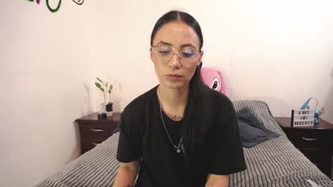Anny online show from 03-07-25, 12:04