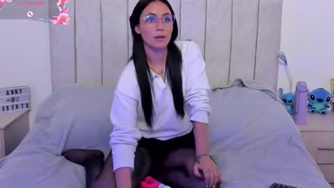 Anny online show from 11-09-25, 11:03