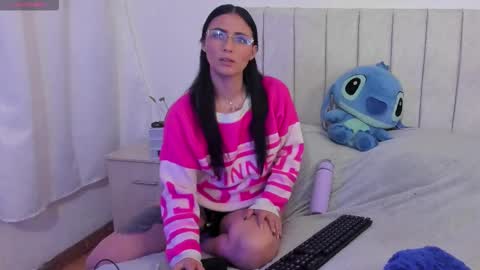 Anny online show from 12-21-25, 09:11