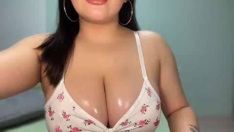 Any online show from 09-25-25, 05:27