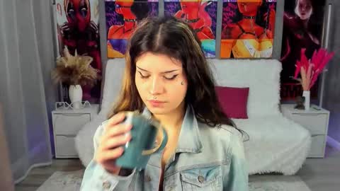 Anora online show from 11-21-25, 06:17