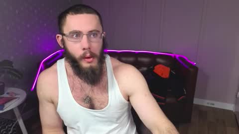 Ant online show from 12-21-25, 09:49