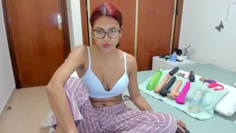 Snapshot of anthonela_hotsex chatting on 02-19-26, 10:33 anthonela_hotsex online show from 02-19-26, 10:33