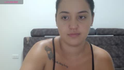 Snapshot of anthonela_queen chatting on 02-05-26, 02:27 Anthonela Queen online show from 02-05-26, 02:27