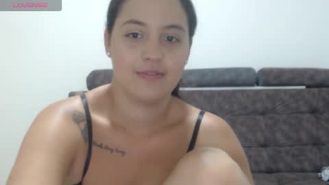 Snapshot of anthonela_queen chatting on 02-15-26, 11:34 Anthonela Queen online show from 02-15-26, 11:34