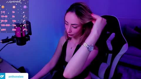 Anthonela online show from 11-06-25, 01:50