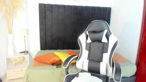       online show from 11-06-25, 12:33