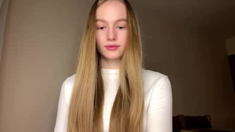 Viktoria online show from 02-15-26, 03:31