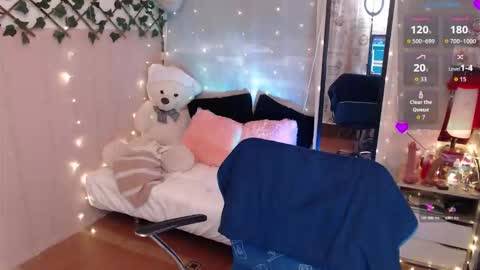 Snapshot of antolyh_c chatting on 10-07-25, 11:40 antolyh_c online show from 10-07-25, 11:40