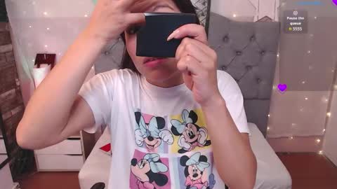 Snapshot of antolyh_c chatting on 11-14-25, 02:05 antolyh_c online show from 11-14-25, 02:05