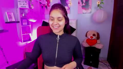    online show from 11-19-25, 01:00