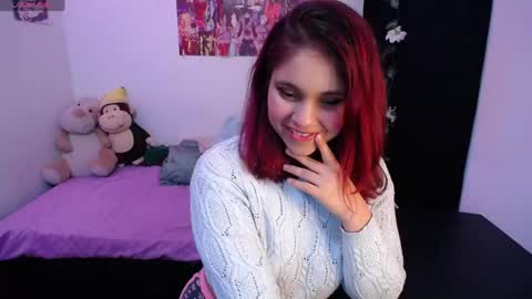 Snapshot of antonella_emma chatting on 04-16-26, 12:11 online show from 04-16-26, 12:11