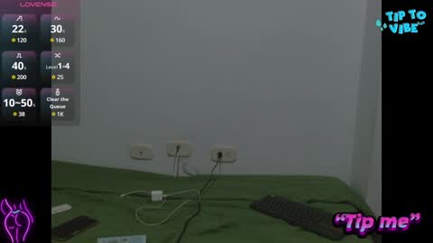 AntonellaAndNoah online show from 02-08-25, 01:32