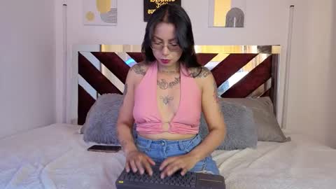 antonellaconelly online show from 09-08-25, 08:19